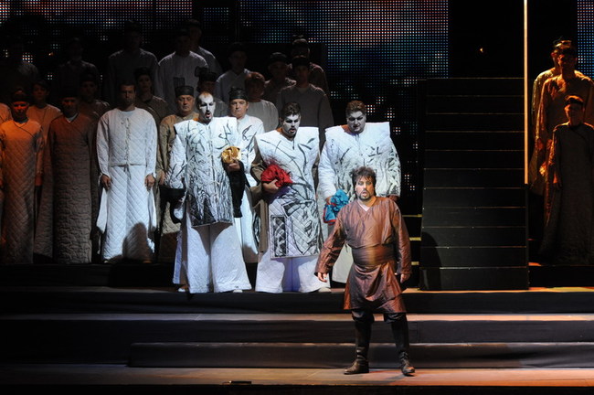Turandot - középen: Rubens Pelizzari