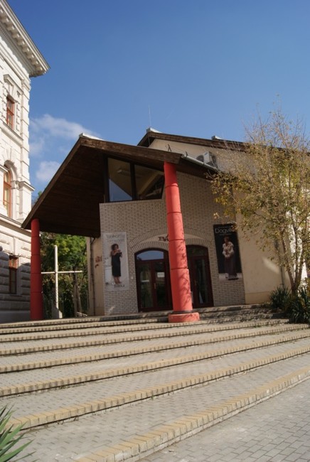 Bárka Színház